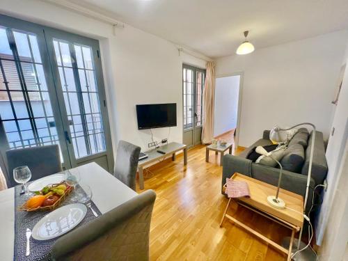 Premium San Juan Center