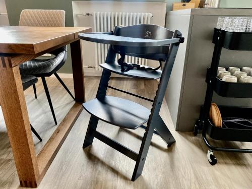 Φωτογραφία από το άλμπουμ του Stylisches City-Apartment - ruhig & zentral στο Λάντσχουτ