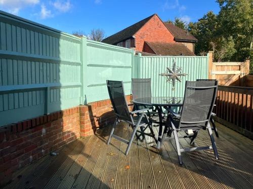 Perfectly Presented Cottage Pass the Keys – Photos 5