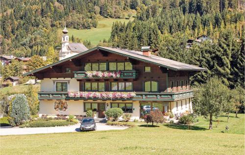 Amazing Apartment In Flachau With 2 Bedrooms And Internet