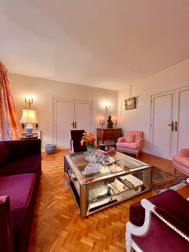 Paris luxury apartment - Award 2026