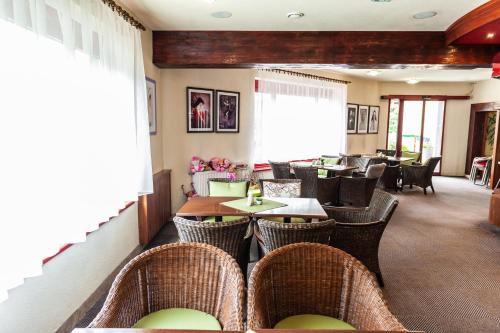 Posezení v ubytování Hotel Áčko