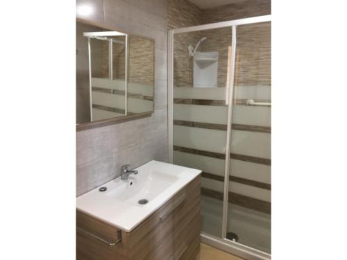 Ett badrum på Roquemar dreams 523