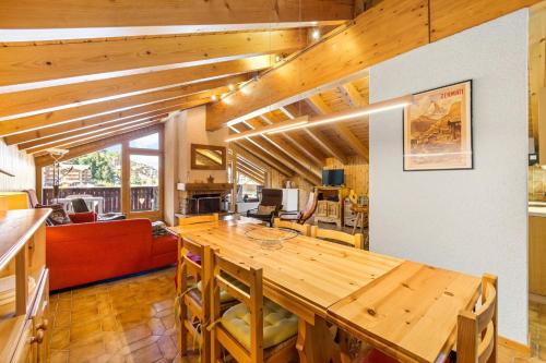 Lake Placid B21 - 6 pers - sauna - plein centre