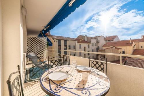3 VIDAL - Splendide appartement 4 couchage hyper centre de Cannes