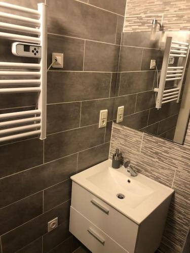 Photo de la galerie de l'établissement STUDIO « LE PARC DES MOULINS », à Troyes