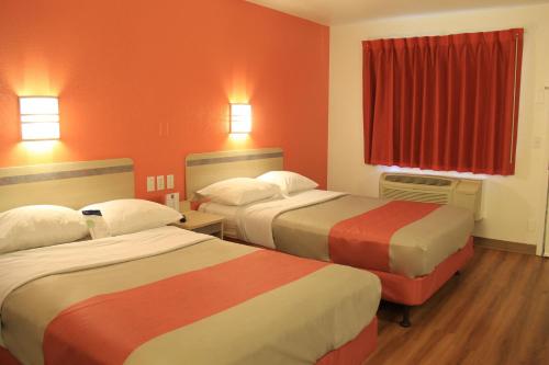 Motel 6-Enfield, CT - Hartfordにあるベッド