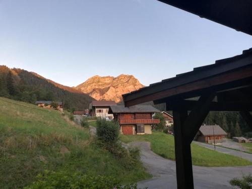 T2 Le Refuge Avec Terrasse – Photos 2