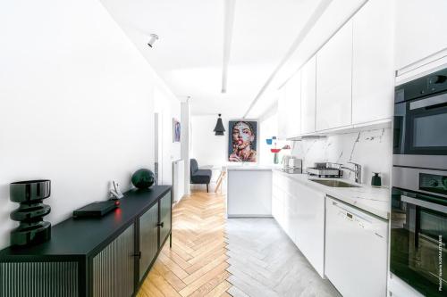 Muette - Faisanderie 1bdr by B'Your Home