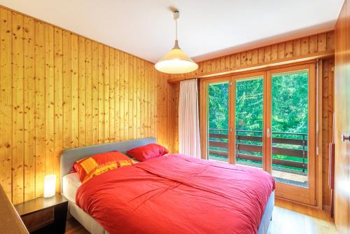 En eller flere senge i et værelse på Bietschhorn 48 - 4 pers - piscine