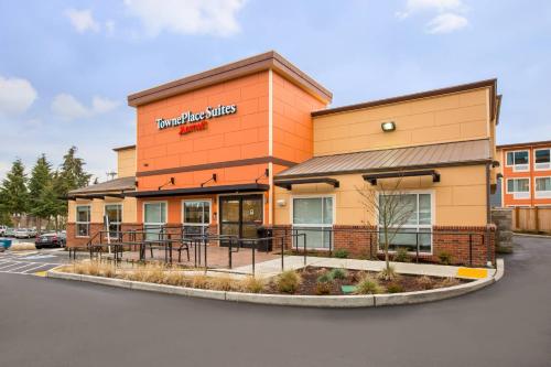 a front view of a tim hortons building at TownePlace Suites by Marriott Olympia in Olympia