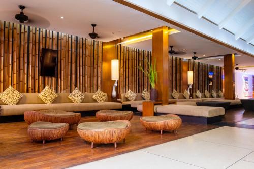 Posezení v ubytování Holiday Inn Resort Phuket Surin Beach by IHG