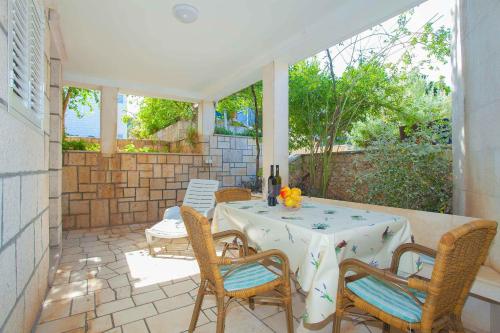 Patio nebo venkovní prostory v ubytování Guest House Lovrić