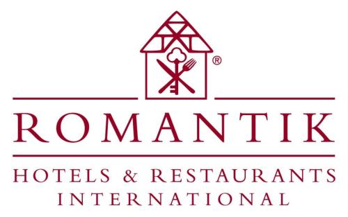 a logo for romaniki hotels and restaurants international at Romantik Hotel Zum Lindengarten in Kurort Jonsdorf