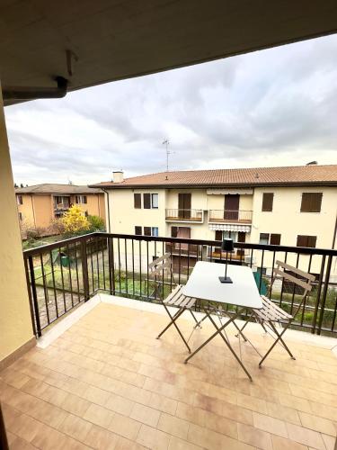 Balkoni atau teres di Marta House