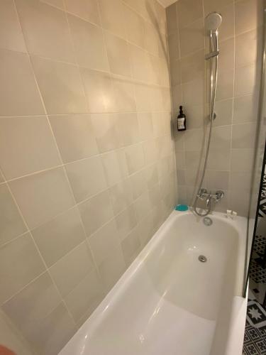 Charming studio near Tour Eiffel Invalides Beaugrenelle