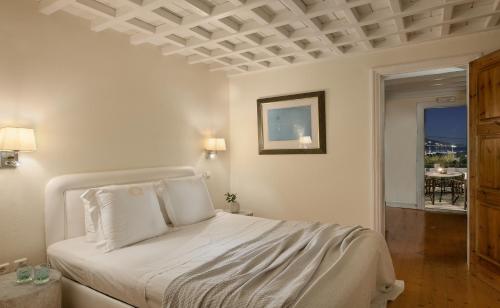 Gallery image of Villa Galaxy Ftelia Beach in Elia