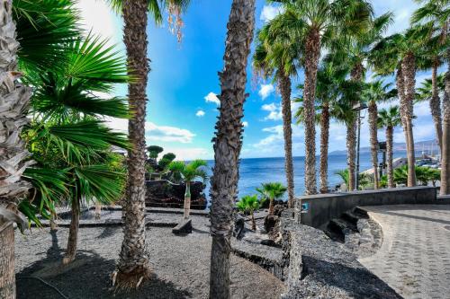 Casa el Varadero - Access Pool and Sport Center and Air-Con By Lanzarote Vacation Homes