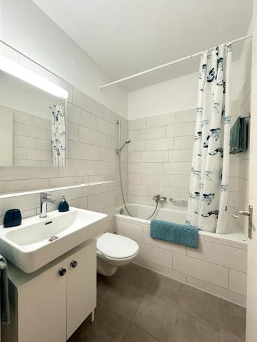 Spacious Apartment for Families and Small Groups!
