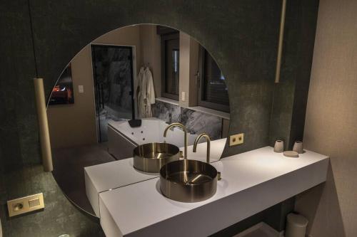 Galería fotográfica de SuiteDreams - Bali Suite Liège en Lieja