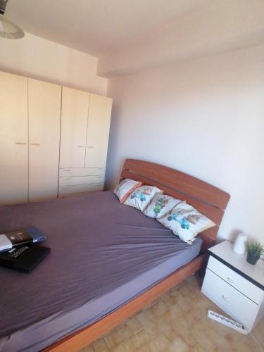Posteľ alebo postele v izbe v ubytovaní Stanza con terrazza