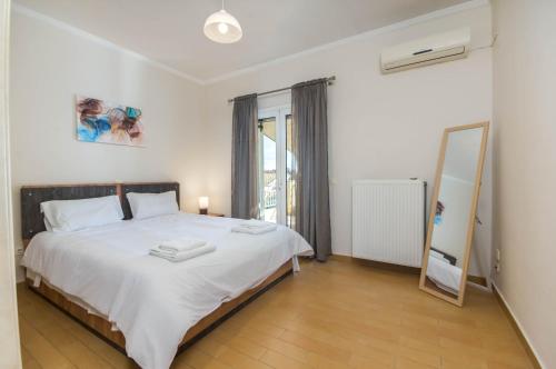 Foto ΔΙΩΡΟΦΗ ΜΕΖΟΝΕΤΑ-2KM ΑΠΟ ΤΟ ΚΕΝΤΡΟ-ILIANA HOUSE 6