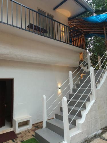 Foto sihtkohas Siolim asuva majutusasutuse Greek "Jungle Villa", with private Waterfall and Pool galeriist