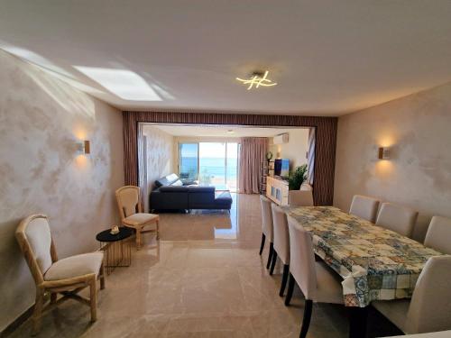 Lloret Paradise Apartments