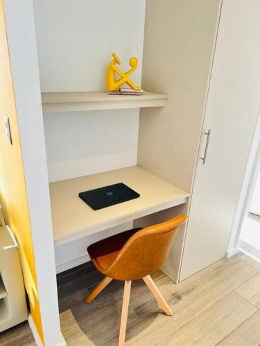 Φωτογραφία από το άλμπουμ του Apartamento 2 Habitaciones, Edificio Airali, Zona 10, Miradolo στη Γουατεμάλα