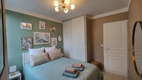 Photo de la galerie de l'établissement Appartement centre-ville proche lac, océan, vignes, à Lesparre-Médoc