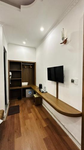 TV/Unterhaltungsangebot in der Unterkunft Minh Hoang Hotel & Homestay