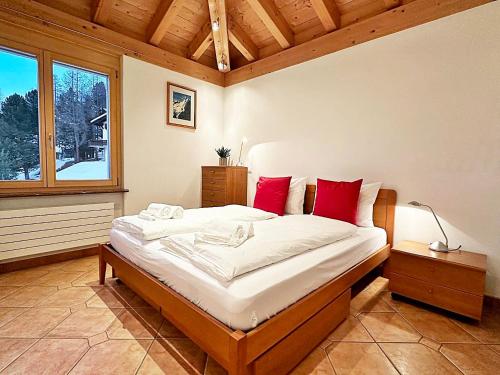 Postel nebo postele na pokoji v ubytování Attika - 85m2, Holz, Ausblick, mit Garage - ME17-A