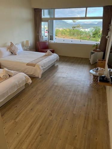Katil atau katil-katil dalam bilik di W24 Kenting Hostel II