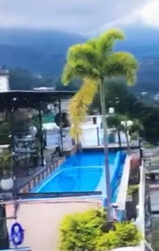 ROOF TOP Hotel XILITLAの敷地内または近くにあるプール