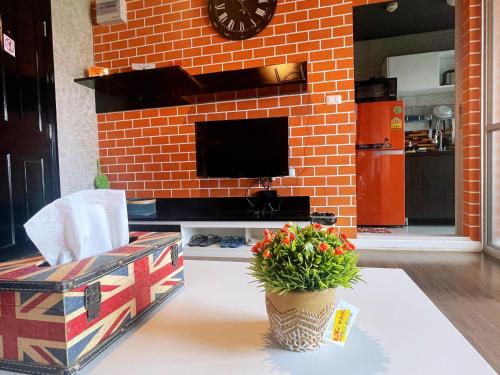 Phuket Kathu - Double Pool & Gym