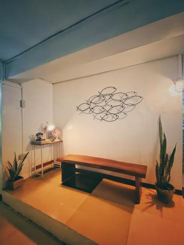 Gallery image of San Juanico Travellers Inn - RedDoorz in Tacloban