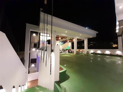 La alberca dentro o cerca de Hotel Kanvinra