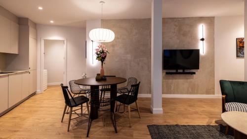 New designed flat 3 bedrooms 2 showers