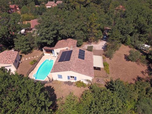 Maison provençale avec piscine privée et climatisation