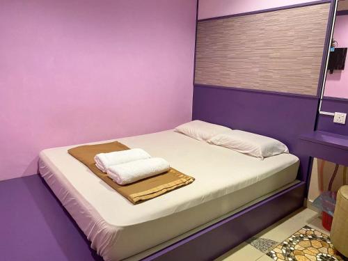 Postel nebo postele na pokoji v ubytování Best Hotel