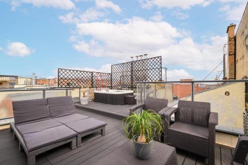 Triplex, Rooftop with Parlament view & Jacuzzi 1064 Budapest, 64 Vörösmarty utca 64/4/3 kép - 3