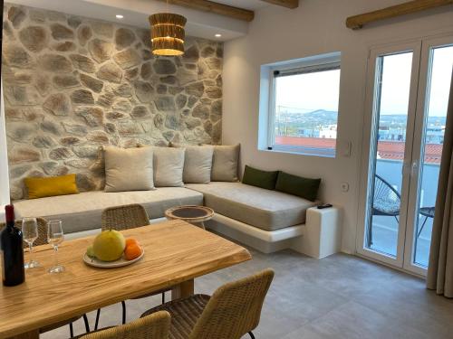 Konstantza's Deluxe Suite