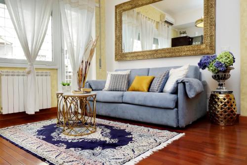St Peter 1- Pretty Cozy Apartment (50m from metro)