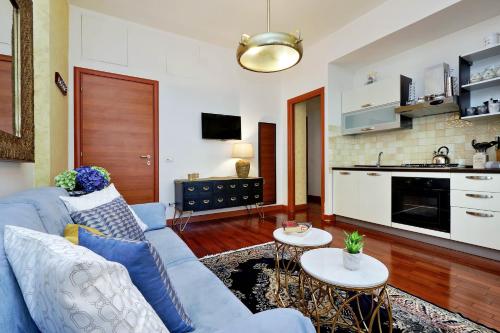 St Peter 1- Pretty Cozy Apartment (50m from metro)