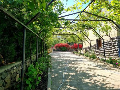Φωτογραφία από το άλμπουμ του Villa Qeroli Saguramo σε Saguramo