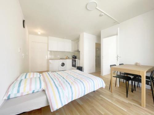 Cosy, simple, centrale, easy transport