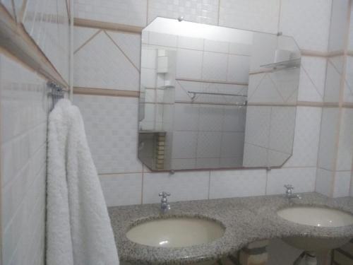 Ένα μπάνιο στο Pousada Ilha do Sol