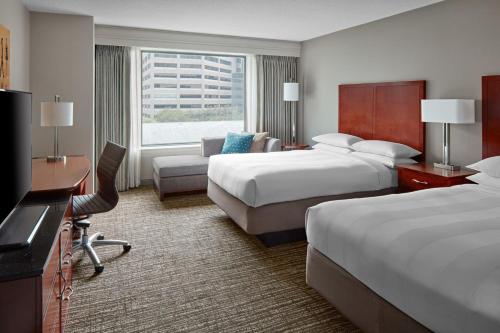 Marriott Downtown at CF Toronto Eaton Centre, Toronto (updated prices 2024)