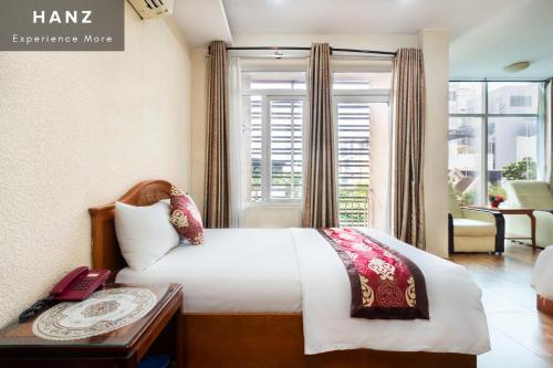 Gallery image of Queen Airport Hotel in Ho Chi Minh City
