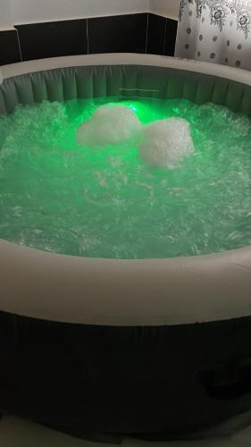 Royal jacuzzi apartman